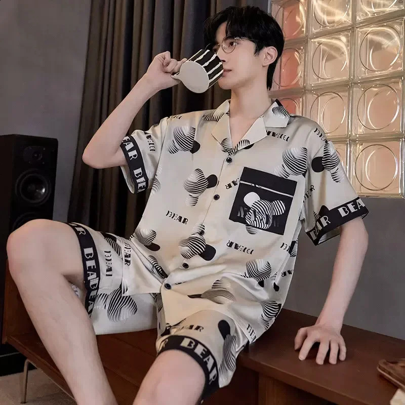 Large Size Mens Pajamas Set Ice Silk Cartoon Bear Short-Sleeved Student Two-Piece Button Tops and Pants Youth Student Sleepwear 260602BJ
