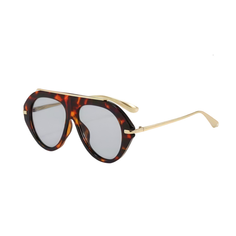 2026 Luxury Men's Designer Sunglasses Integrated Large Frame Women's Fashion Trend Style Gold Retro Outdoor Cycling Sunscreen Anti Glare W