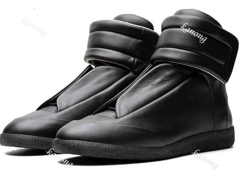 Chaussures pour hommes de créateur Mm22 Maison Future baskets montantes chaussures avant fermeture par sangle tactile en cuir bout rond robe de s