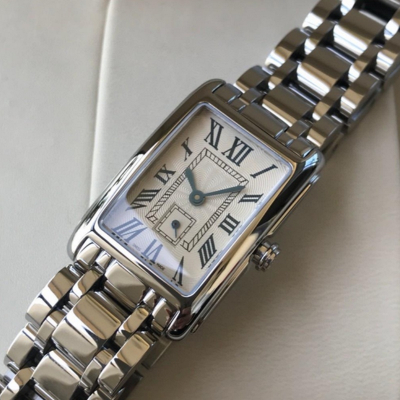 Elegant Woman's Quartz Wristwatch Featuring a Classic White Face & Durable Metal Band (Model: 002-3)-image-1108799956