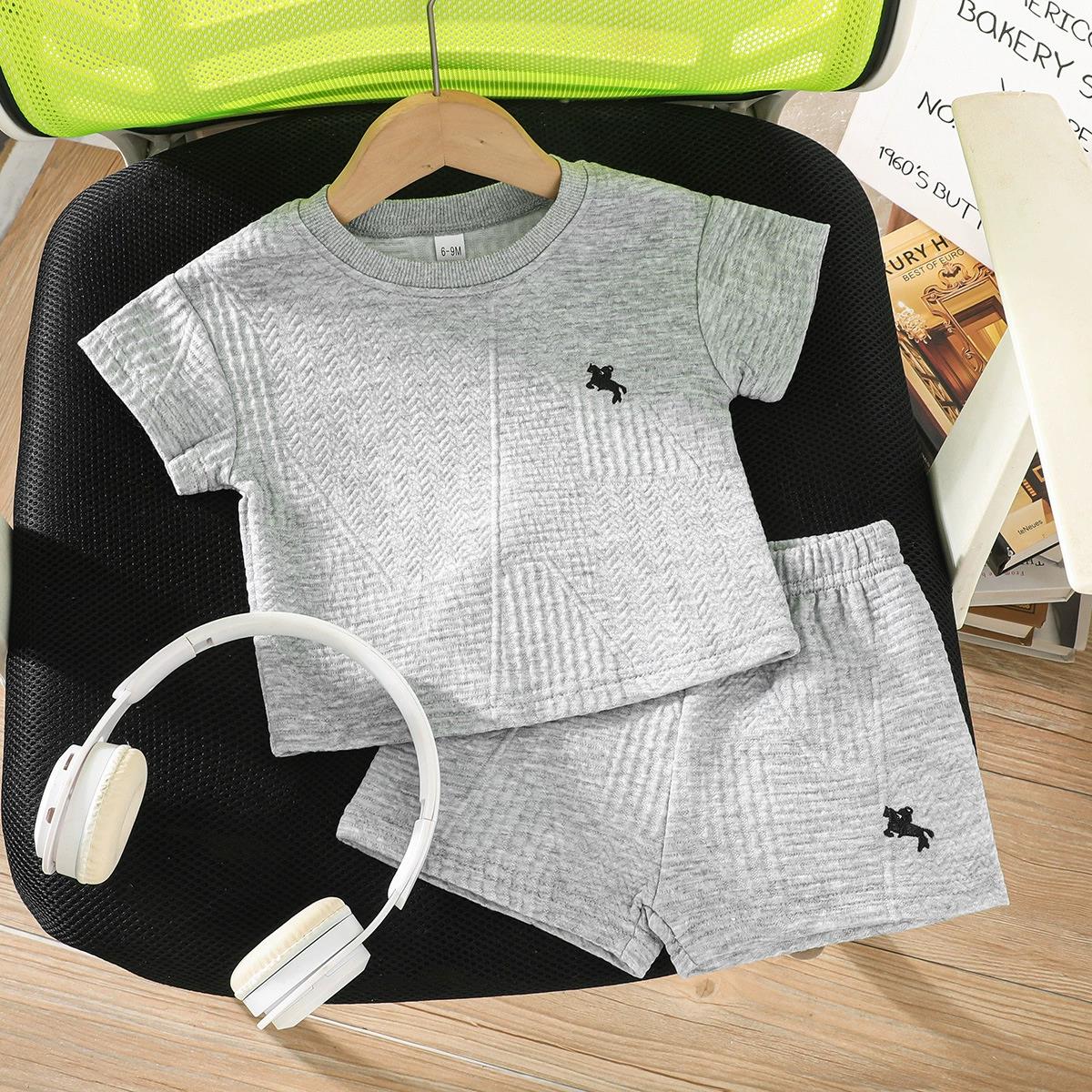 Newborn Kids Clothes Set Baby Boys Girls Clothing Set Fashion Designer Pure Cotton Sweat Absorption Comfort Short-sleeved Embroidered T-shirt + Shor