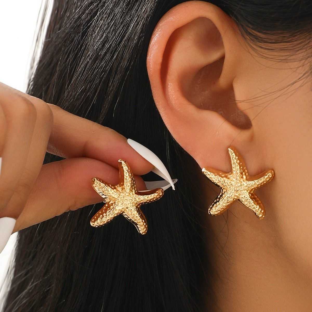 Stud LATS Starfish Punk Metal Earrings for Women Fashion Gold Color Star Geometric Temperament Earrings Summer Jewelry Gift M260604