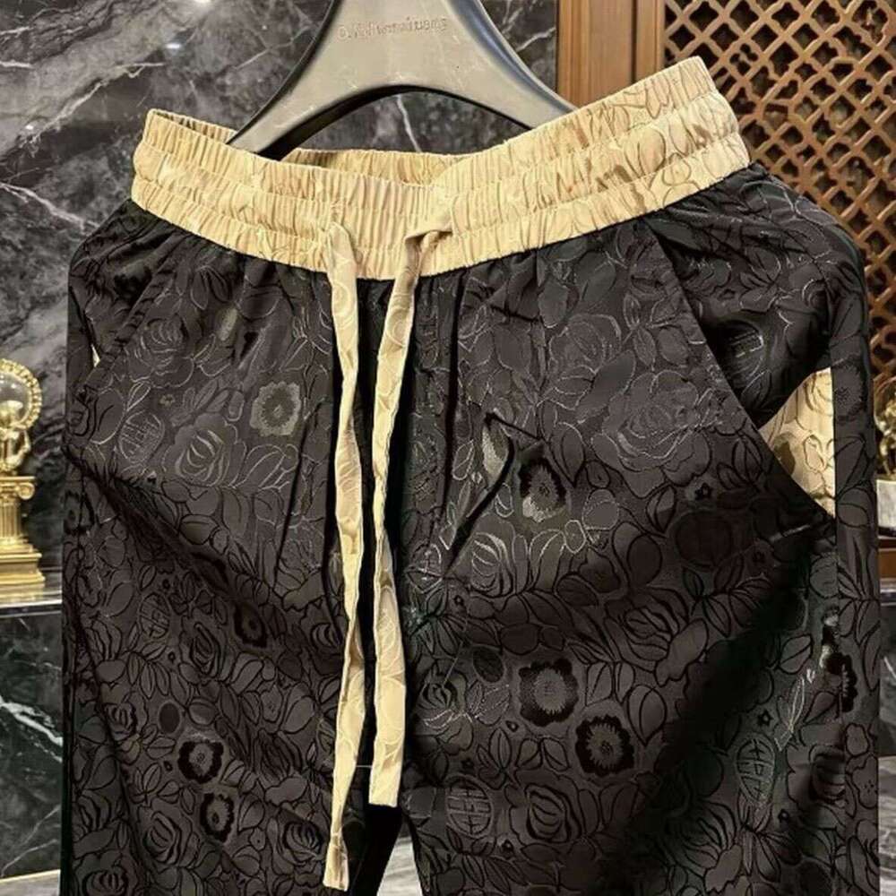 Men Pants Designer Jeans Floral Jacquard Trousers With Drawstring Waistband Elegant Pattern Design Relaxed Fit Black Gold Daily Wear
