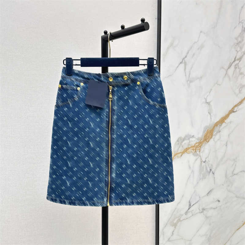 Designer Skirt Clothes Women Versatile Denim sexy Skirts Classic Luxurious Vintage Wash Mid-Rise A-line fashion skirts