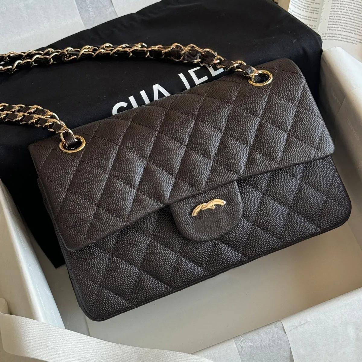 12A Top Quality Designer cf Classic caviar Luxury Shoulder Bag Lambskin Women's Crossbody Bag Quilted Pattern CC Metal Logo Flap 25 Bag Handbag