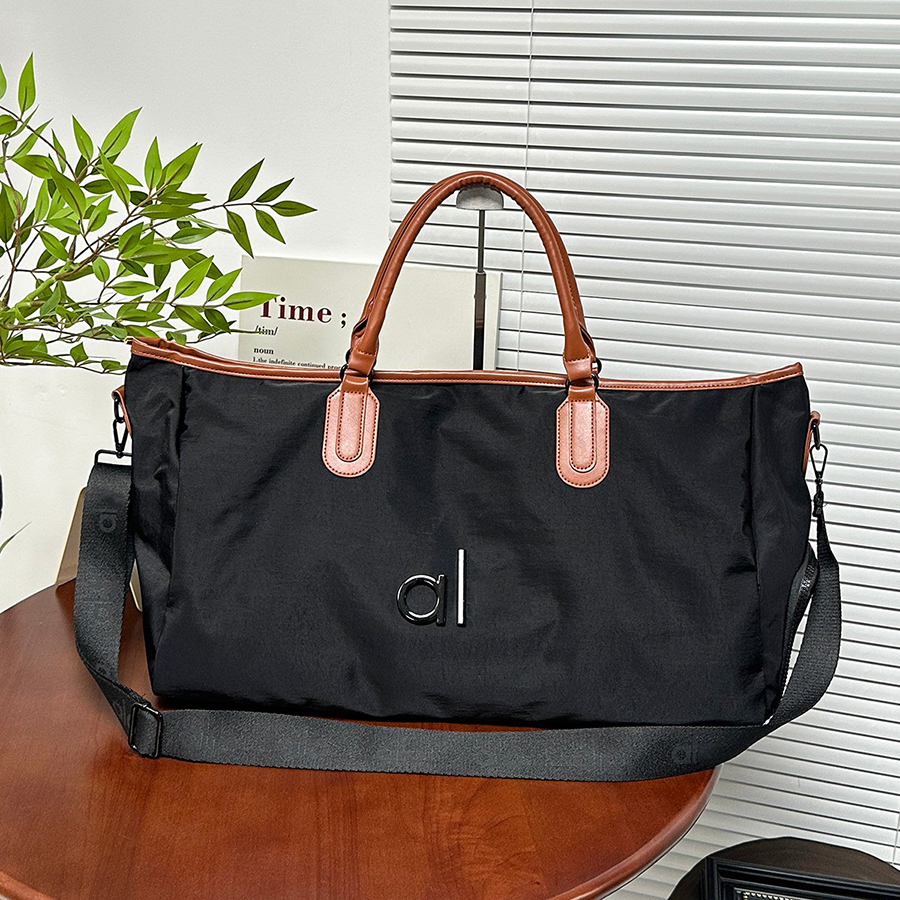 Luxury Large Capacity Travel Bags Designer Unisex Gym Bag Business Trip Handbag Casual Crossbody Bag Adjustable Straps-image-1109030726