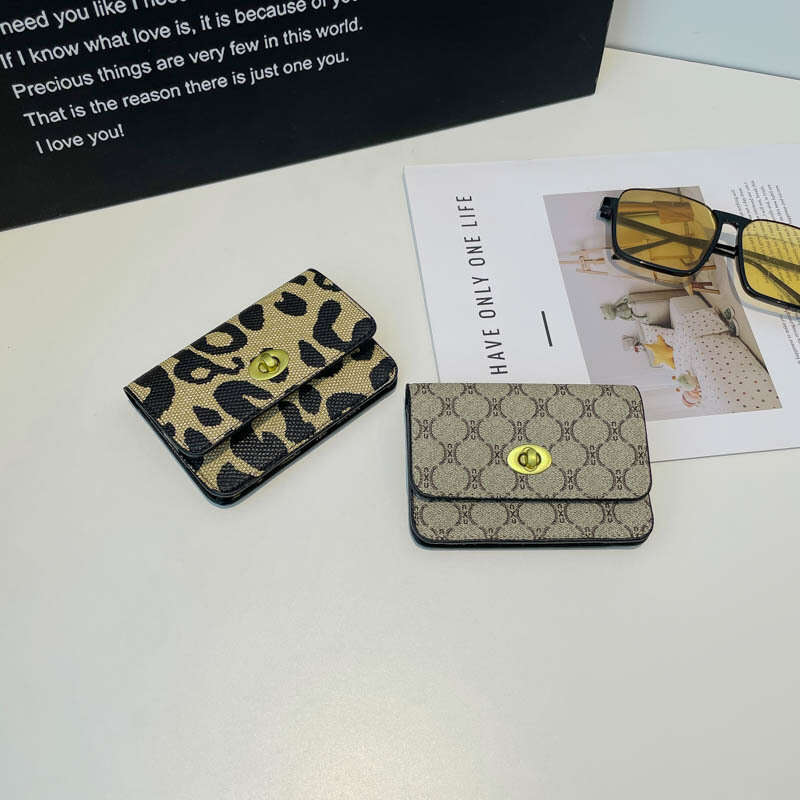 Wallet Designer Woman Fashionable Holiday Work Medium Lightweight High Quality 2026 Trends Party Bags Small Coin Passport Cover Luxury Mini Purse Ca