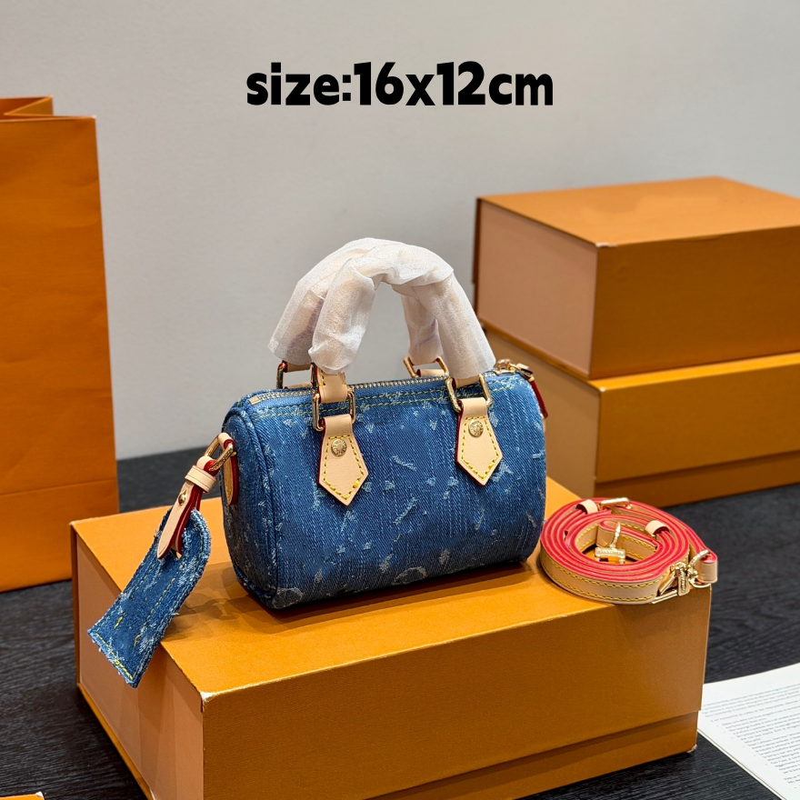 Shoulder Bags Luxury Designer Bag Pochette Metis Style for Women Oxidizing Leather Crossbody Bag Daphne Envelope Brown Pillow Case Shoulder Bucket b
