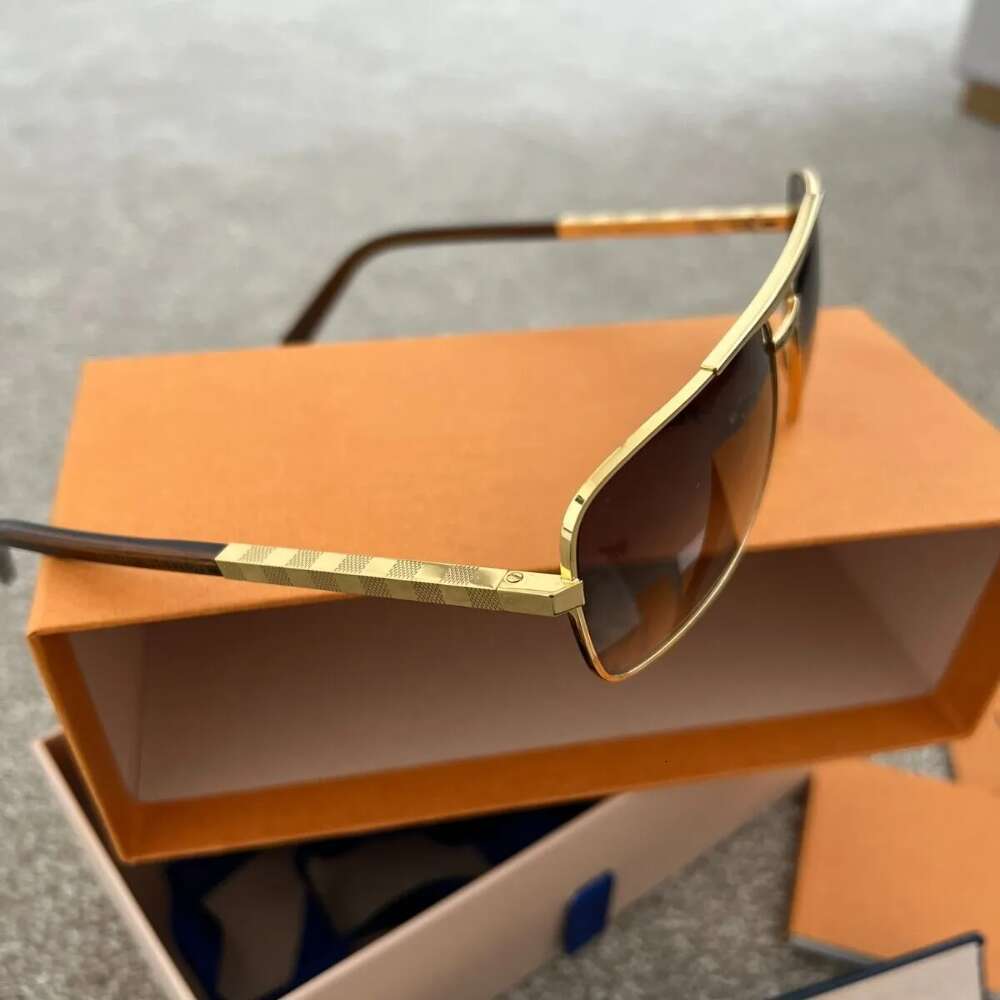 2026 Vacation brand designer sunglasses men classic attitude 0259 metal square frame Womens Men's Glasses for Women UV400 lens with case High q
