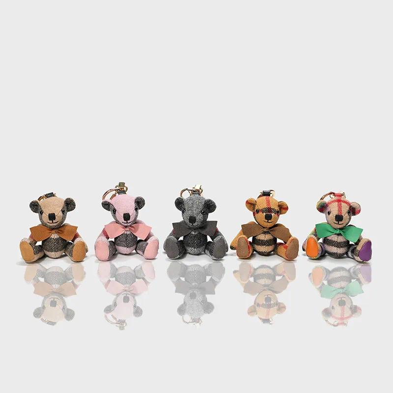 Classic Keychains Plush Bear Animal Design Luxury Men Women Key Ring Durable Stainless Steel Keychain Accessory For Trench Coat Decoration Daily