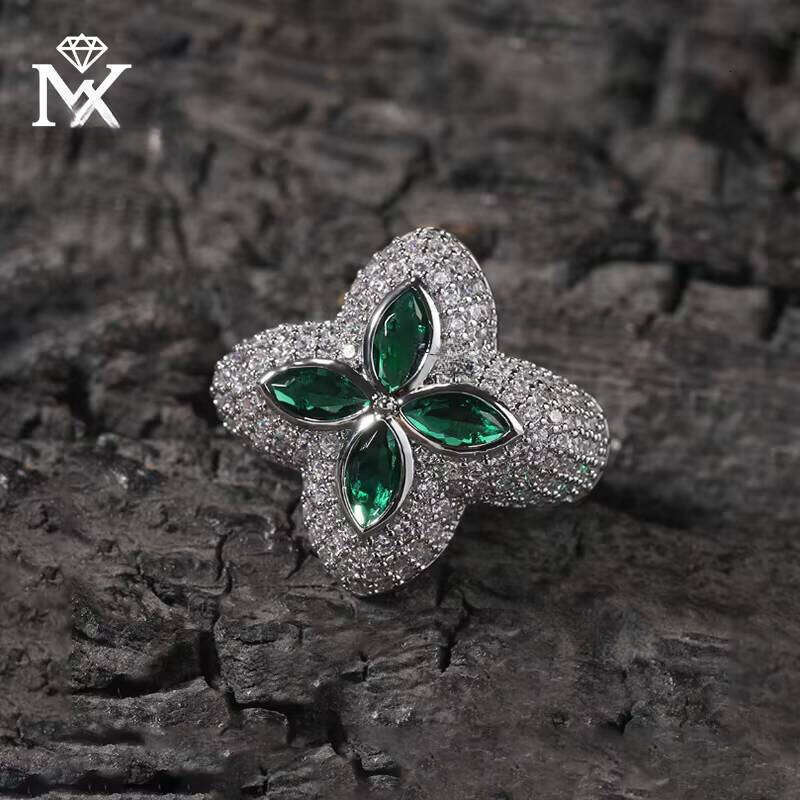 Hip-Hop Style 925 silver VVS Moissanite Luxurious Small Habitat Version Women's Floral Ring