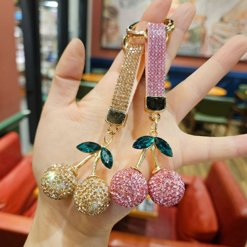 Designer Rhinestone Cherry Keychain Sparkling Crystal Cherry Pendant Cute Bag Charm Car Keyring Fashion Accessory Gift for Women Girls
