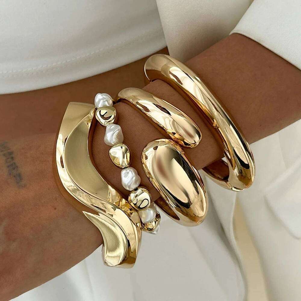 Ingemark Exaggerated Retro Imitation Pearl Metal Women Creative Punk Hip Hop Gold Color Geometric Men Bangles Jewelry