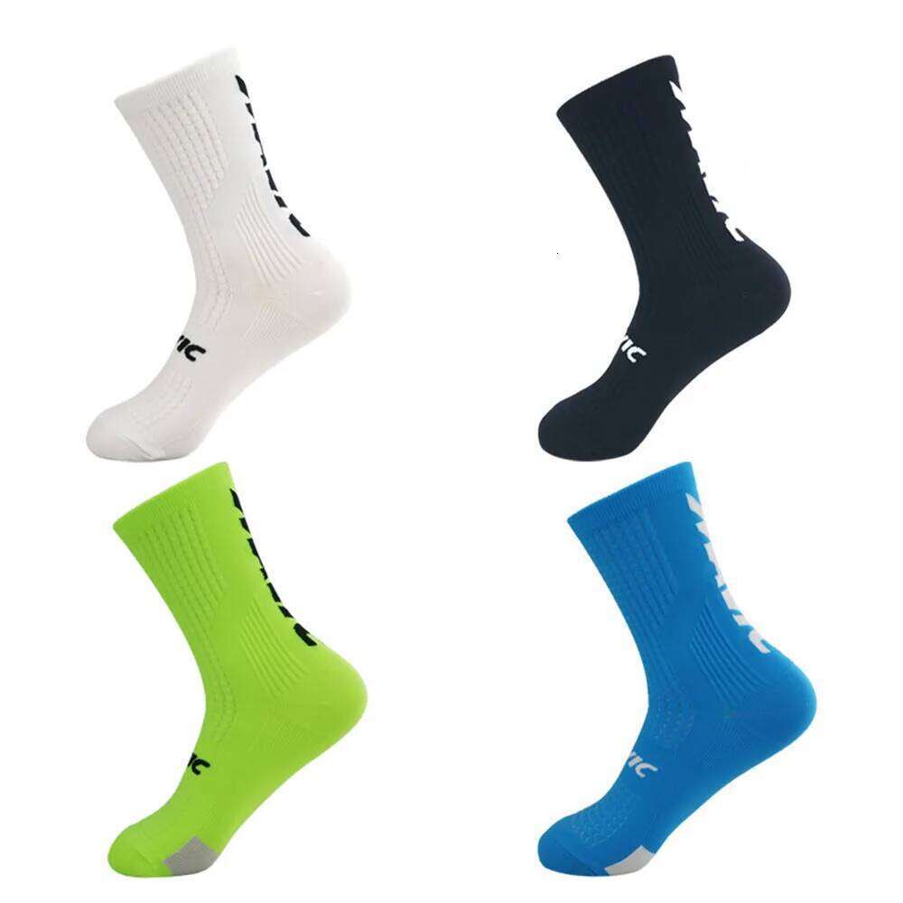 5 Pairs of Cycling Socks Breathable, Sweat Absorbing, Soft, Skin Friendly, Non Slip, and Not Stuffy on The Feet J260606