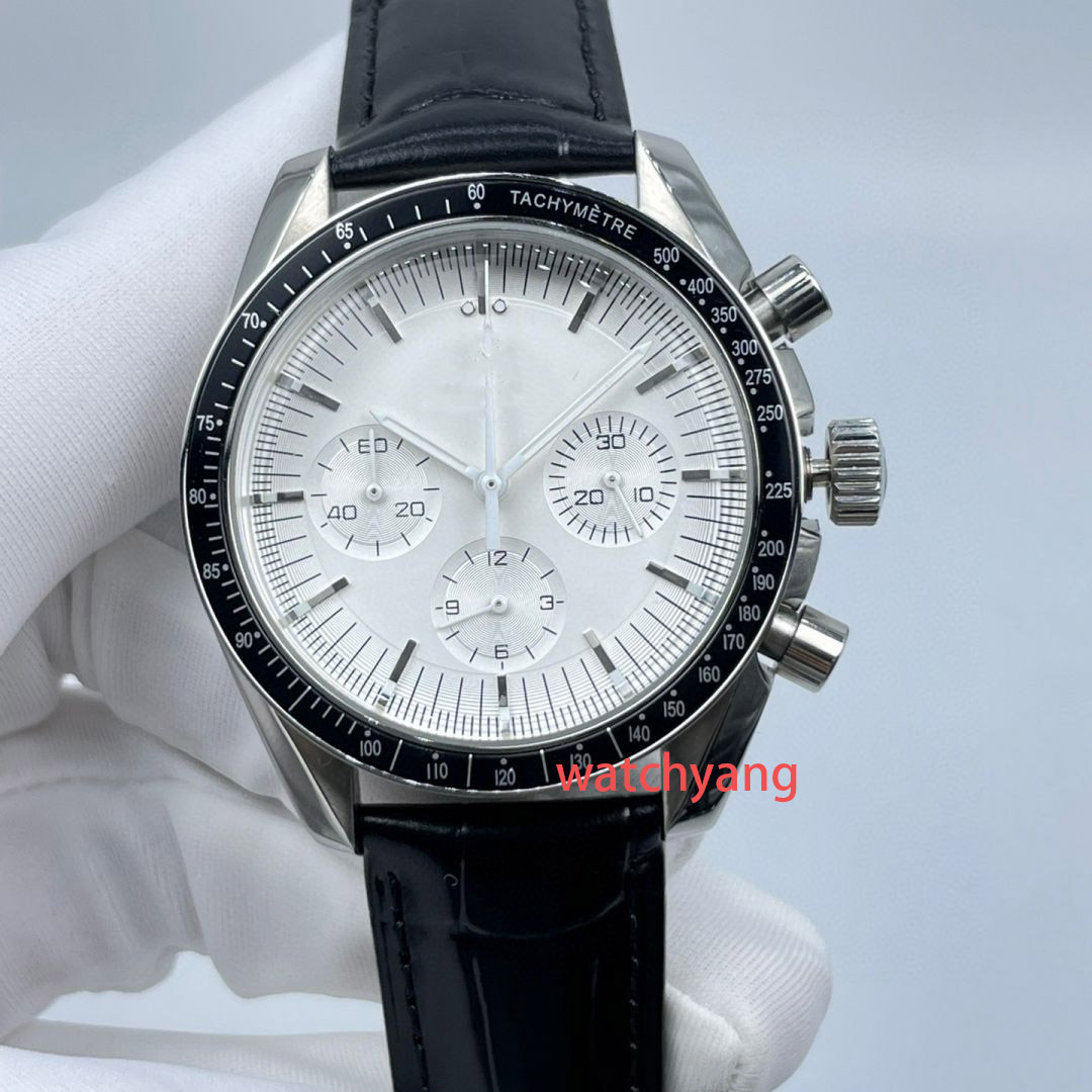 Luxurious watch, shock-resistant watch, with a unique design. Made of 904L imported stainless steel. Precise movement. Sapphire anti-abrasion mirror