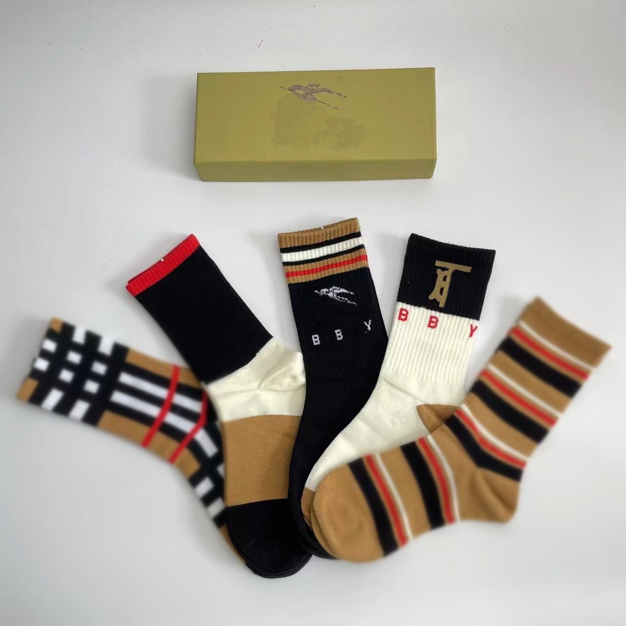 New Design 5 Pairs Men Women High Cheek Pantyhose Pure Cotton Lettered Stockings Trendy Fall Winter Long Tube Breathable Flaxen Lettered