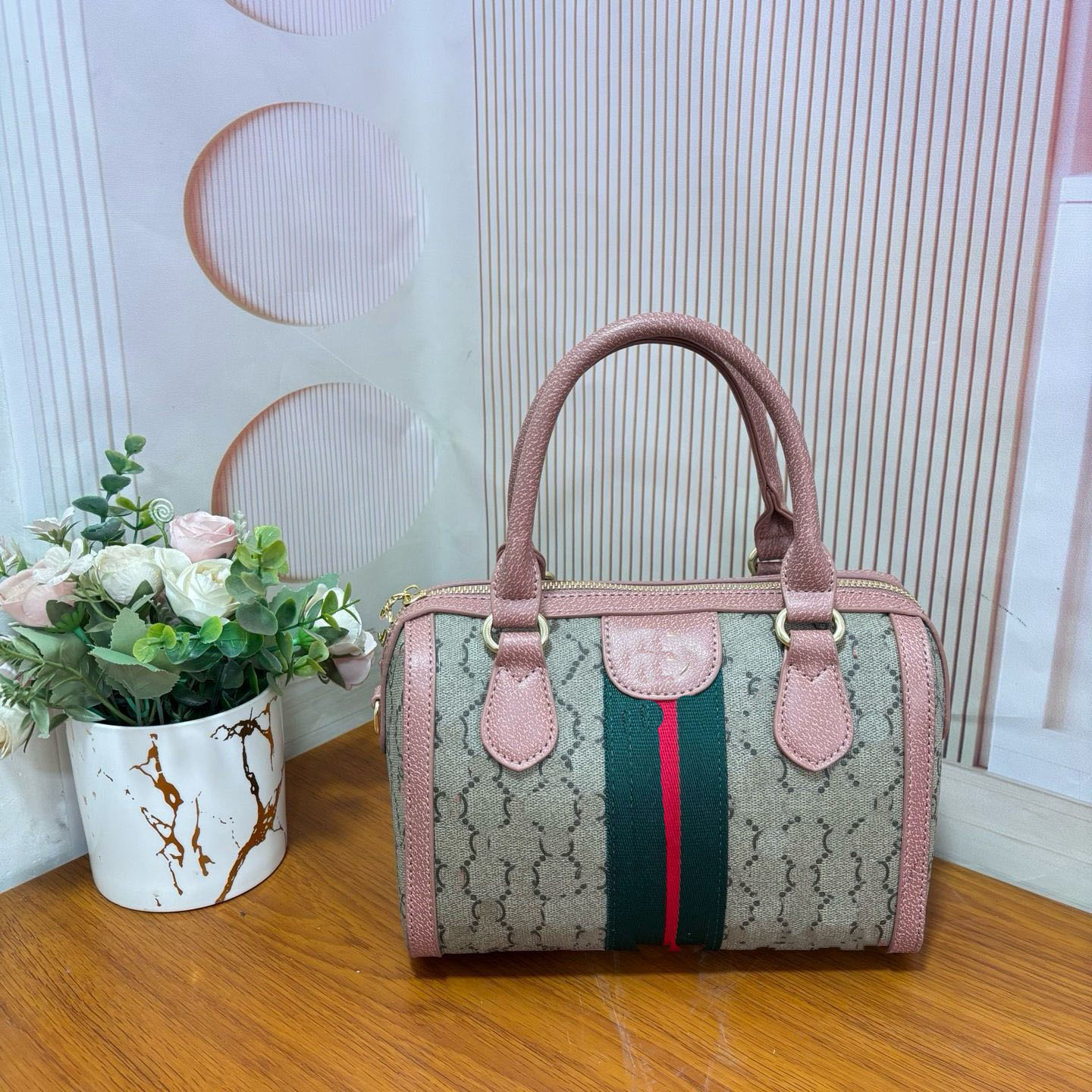 Top quality Women trendy tote bag Shoulder bag Designer Weekend bag tote crossbody bags Travel handbags Pillow bags Boston,g02