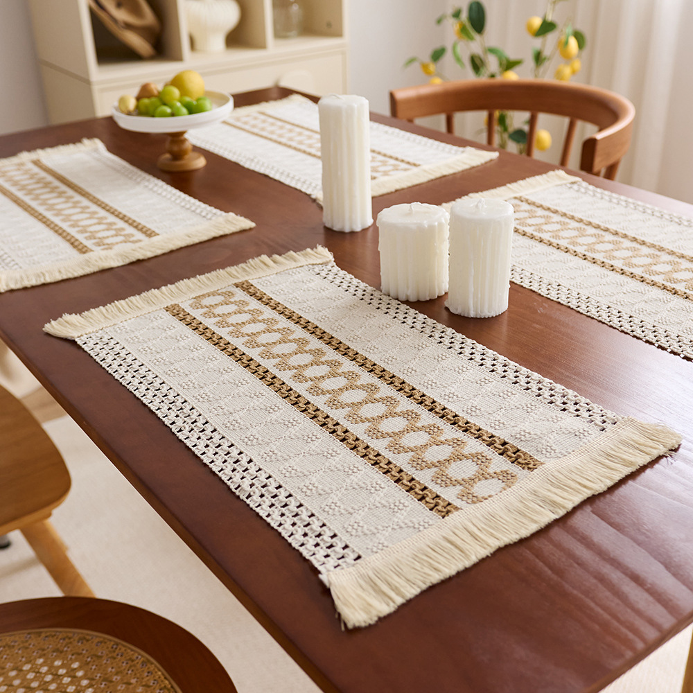 American country farmhouse holiday party decorations, placemats, cotton and linen style placemats, tassel color-blocked woven table runners.VA6B0-image-1109312092