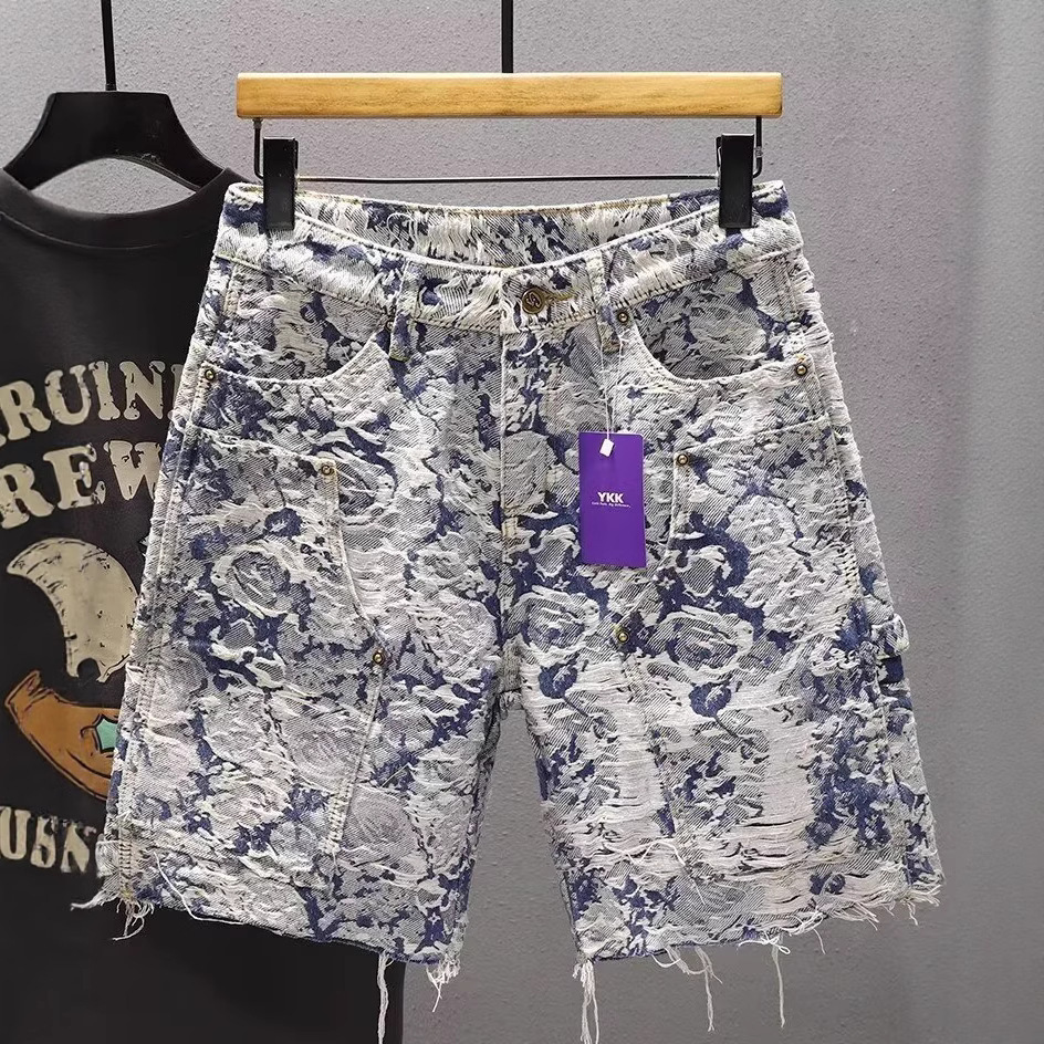 Summer New Luxury Designer Floral Denim Shorts For Men, Fashionable And Versatile Casual And Loose Jacquard Five Quarter Pants Suitable For Daily Tr