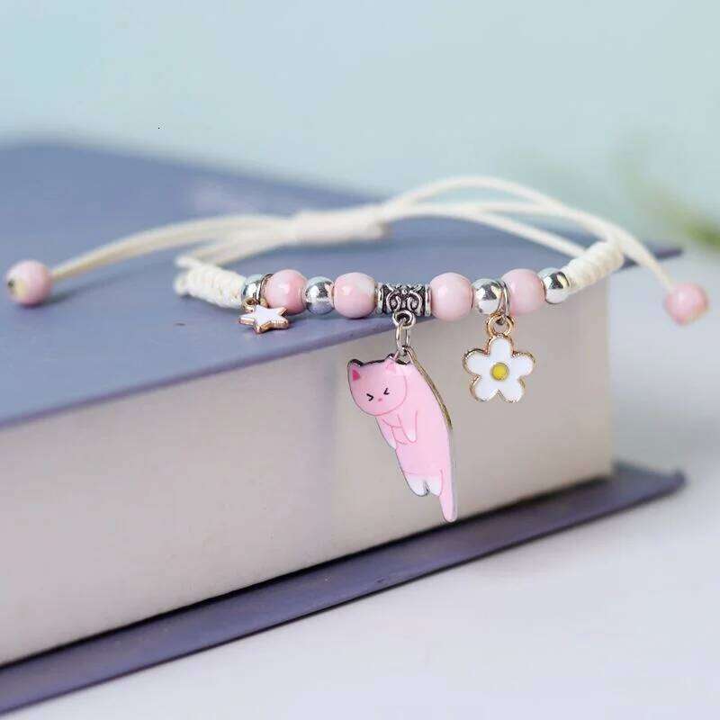 Cute Cartoon Animal Cat Flower Bracelets for Women Sweet Star Kitten Braided Bracelet Lucky Knot Friendship Jewelry Gift