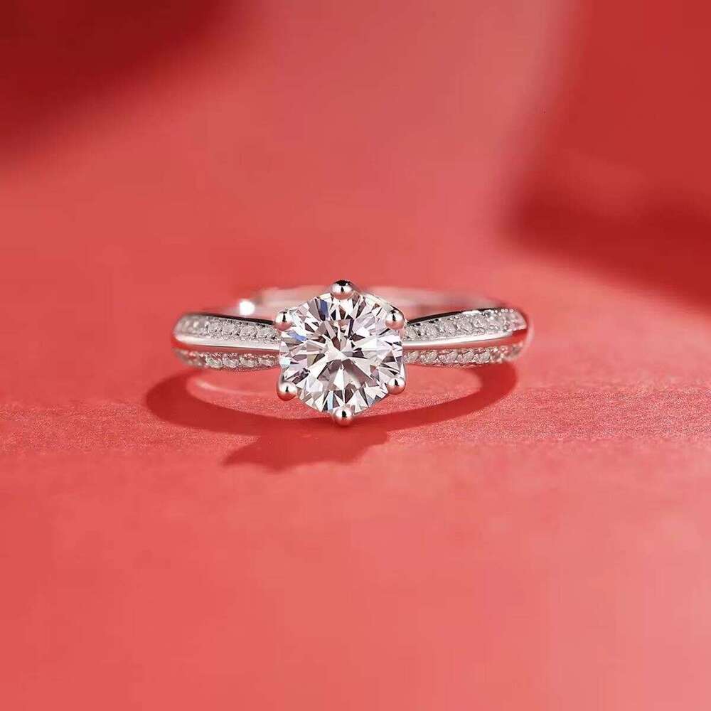 Ice with VVS moissanite Fashion Women's 1CT Round Moissanite Diamond Engagement Wedding 925 Sterling Silver Ring