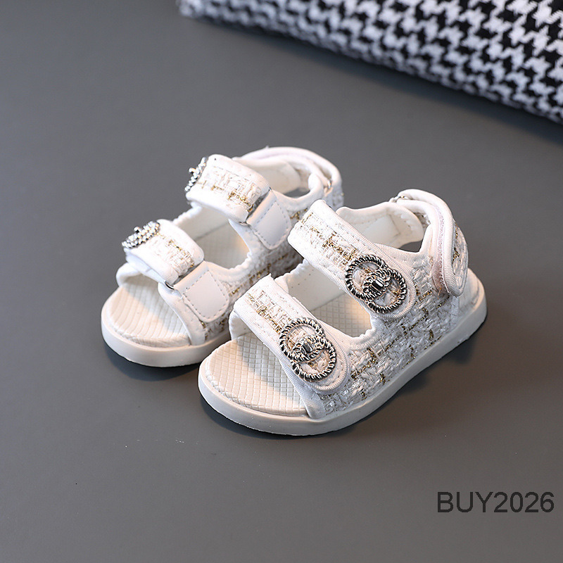 Designer 2026 New Summer Sandals Girls Breathable Sports Beach Sandals Medium and Child Soft Sole Non-Slip Childrens Shoes