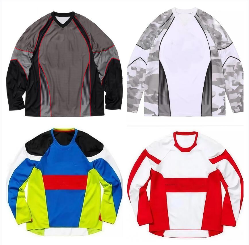 Custom-made motorcycle racing suits, identical to those worn by the Spring and Autumn Racing Team-image-731531294
