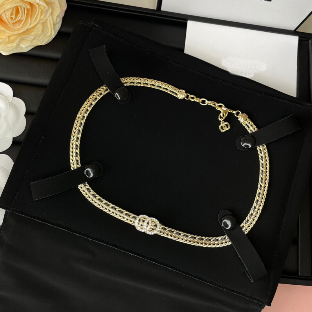 20style Classic Designer Necklace Brand Letter Collarbone Chain 18K Gold Plated Necklace Wedding Christm Festival Jewelry Gifts M260625
