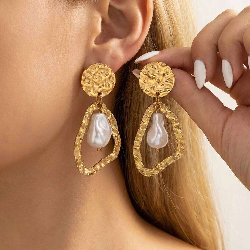 Stainless Steel Fashion Baroque Imitation Pearl Dangle Earrings for Women Gold Plated Geometric Irregular Earring Party Jewelry