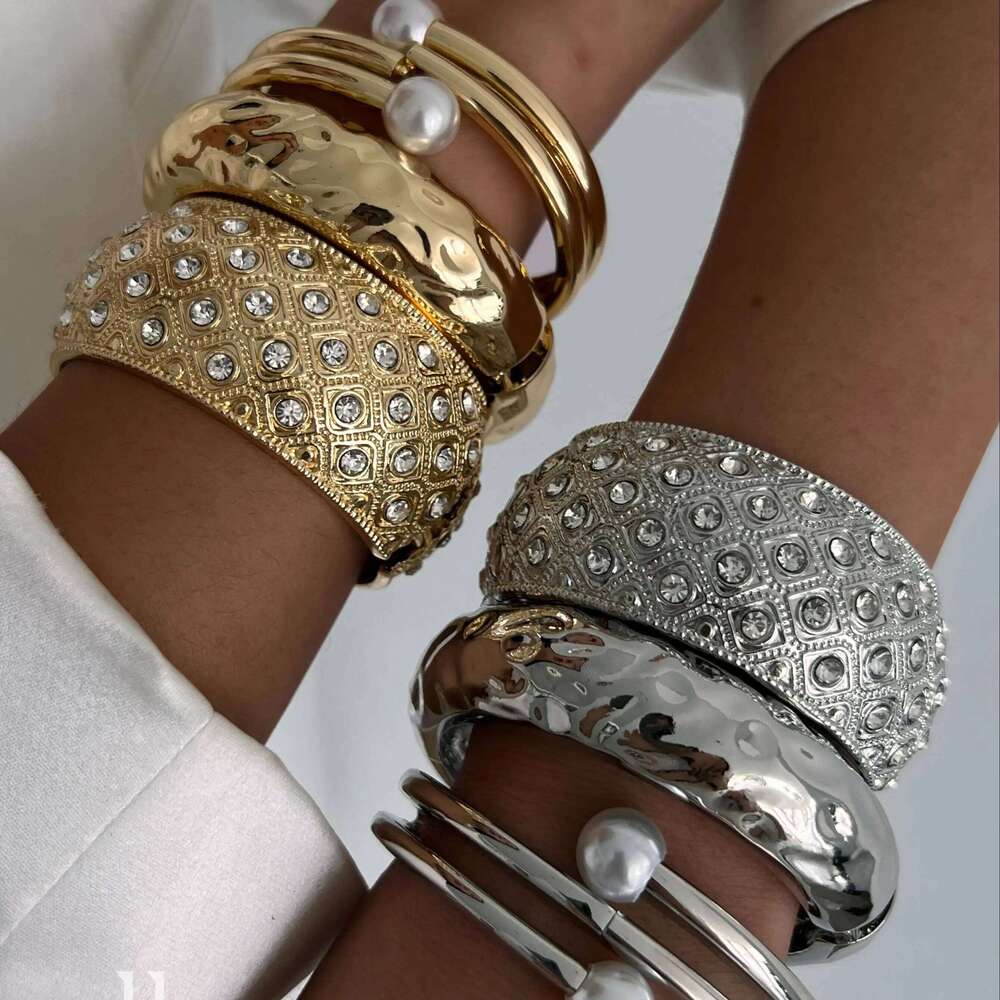 Ingemark Exaggerated Fashion Imitation Pearls Geometric Metal Hip Hop Punk Wrap Spring Bangles For Women Men Jewelry