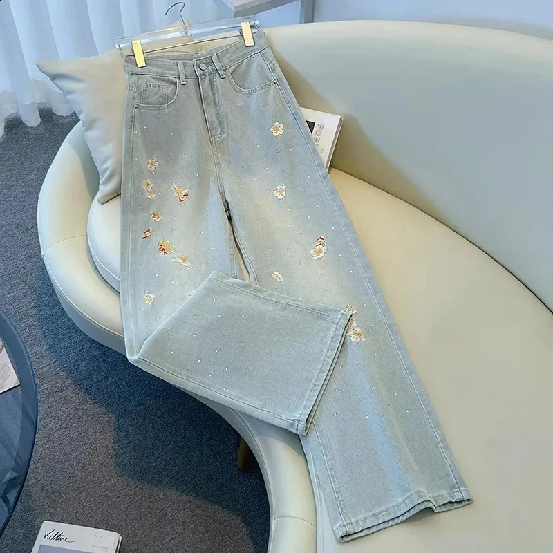 Jeans a gamba larga da donna 2025 Primavera Estate stile cinese a vita alta pantaloni larghi in denim da donna ricamati pantaloni dritti da donna 26
