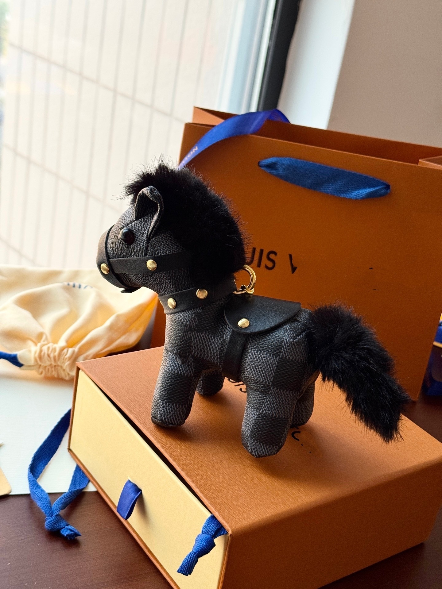 With Box High Quality Designer Brand Pony Keychain Mini Horse Keychain Unisex Classic Leather Key chain Bag Charm Designer Keychain Luxury Fashion K