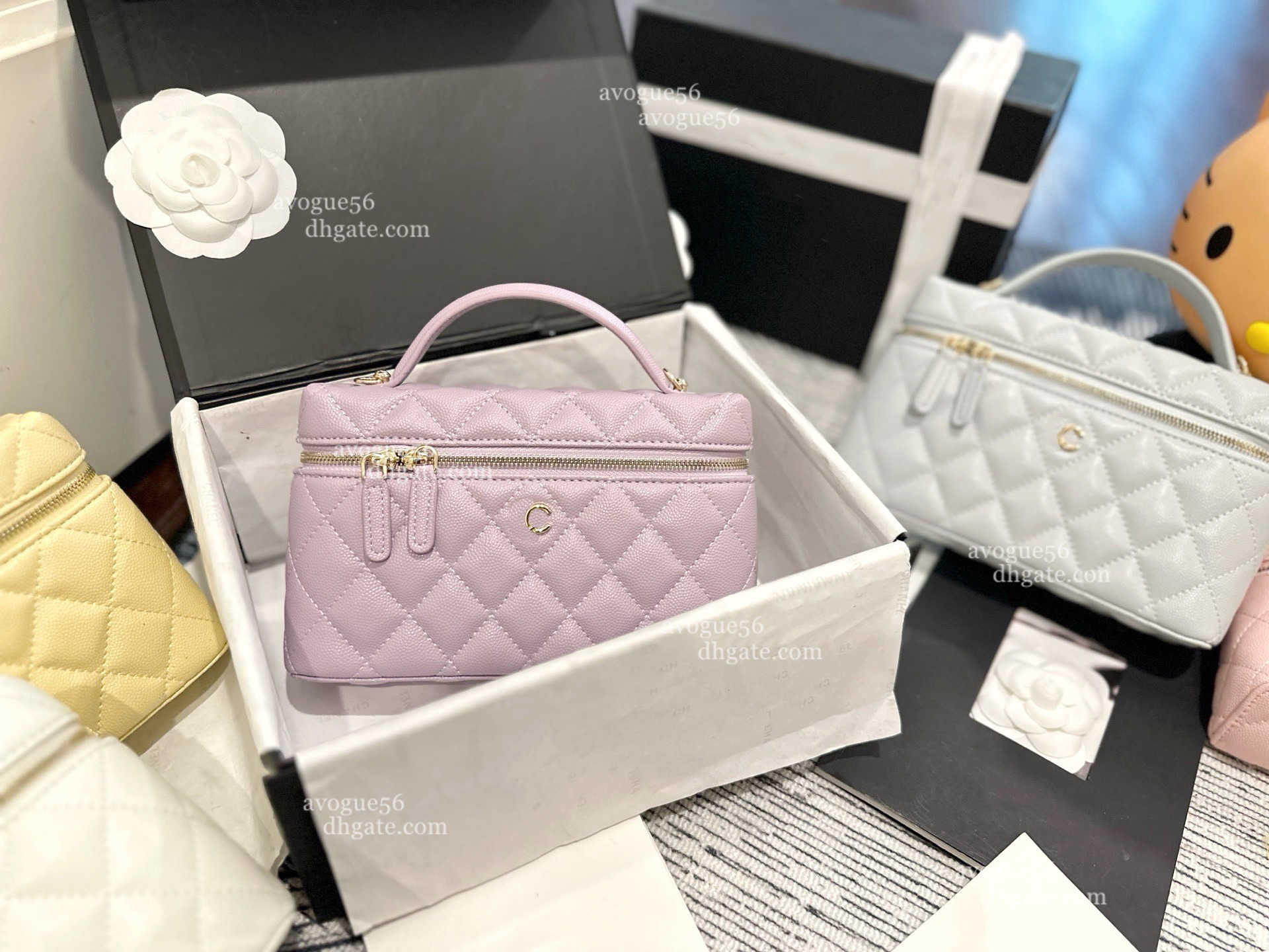 light luxury item popular in the United States mini box-style purse makeup bag suitable for casual and formal occasions high-end womens messenger ba