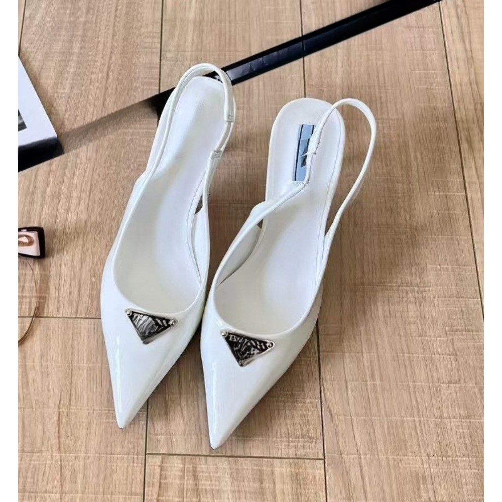 2026fashion P designer s new slim heel triangular toe sandals with toe caps for women s back hollow leather pointed high heels