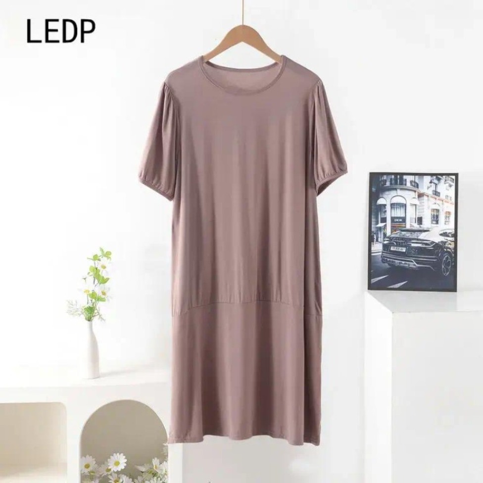 287982 Su Xiu Quantum Computer Chemise en soie glacée Grande femme Double couture Méthode de broderie Technologie respirante Patrimoine culturel