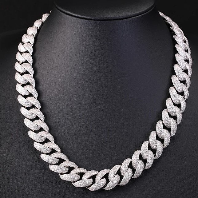 925 Sterling Silver D-E-F Color Iced VVS Moissanite Brilliant Cut IGI Certified Luxury Cuban Link Chain 14kt White Gold Plated
