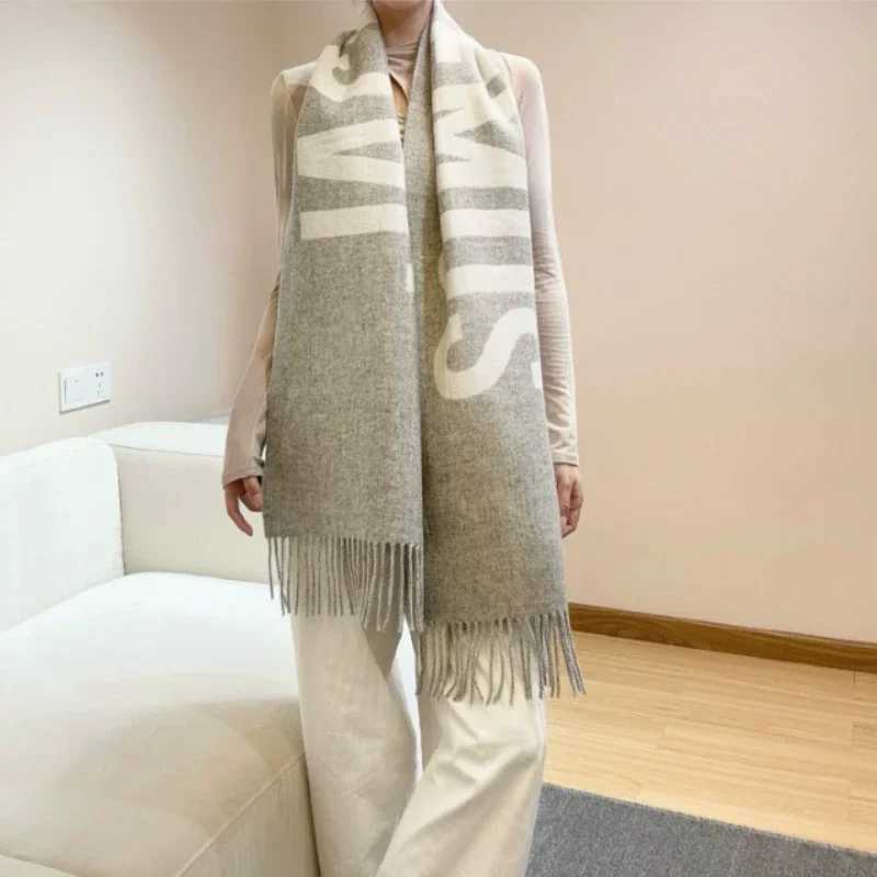 2025SS wool scarf for women luxury brand winter thick warm neck scarves monogram high quality ladies fashion cashmere shawl Q260608 Z260917