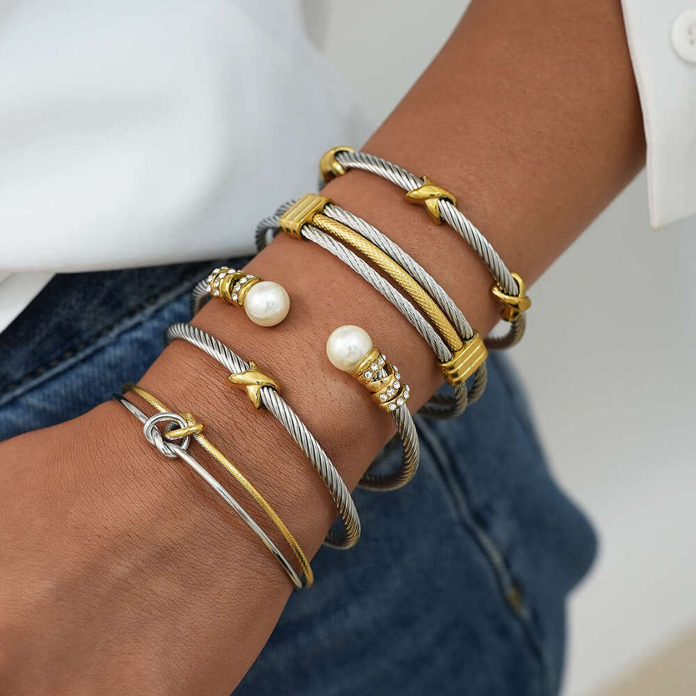 Women'S Two Tone Open Bracelet Women'S 18K Gold Plated Bracelet For Daily Wear Simple Stylish Unique Design Stainless Steel Hand Jewelry