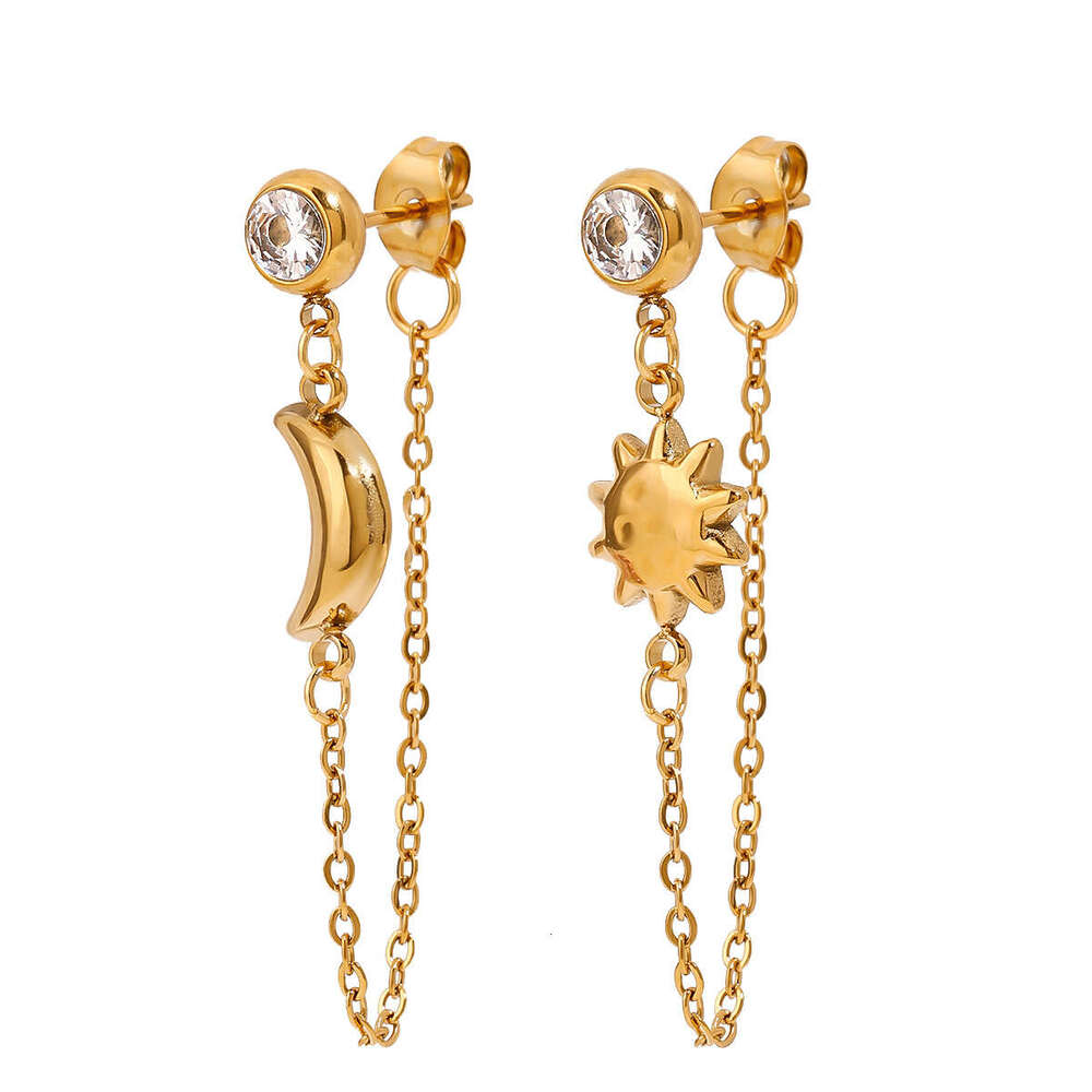 Women'S Star Moon Stud Earrings Women'S 18K Gold Plated Earrings For Daily Wear Elegant Stylish Light Luxury Diamond Studded Versatile Sta