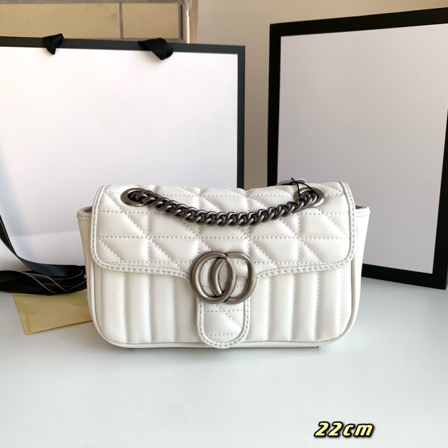 Luxury Women Crossbody Bags Classic Chain Bag Designer Totes Fashionable Bags Solid Color Multiple Bag Styles Available in Two Sizes Letter G Buckle