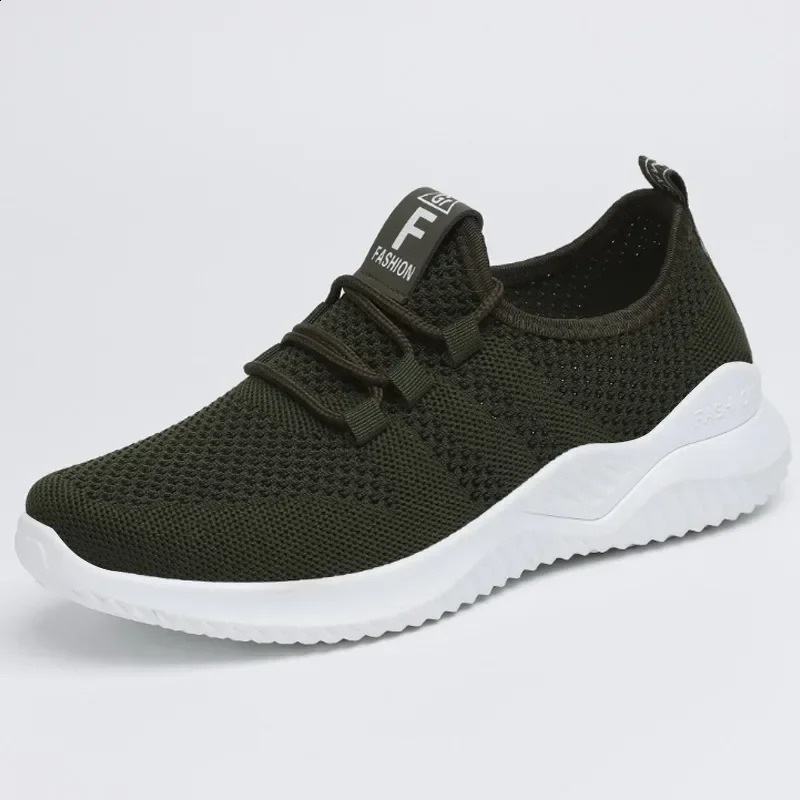 Shoes for women lightweight casual running shoes breathable and non tiring soft soled sports shoes for women 260608