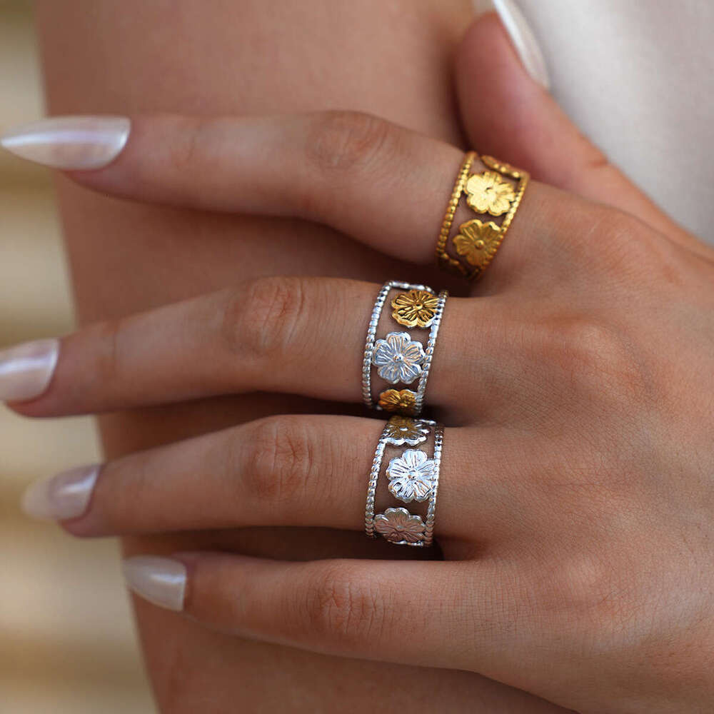 Women'S Flower Hollow Open Ring Women'S Ins Style Flower Ring For Daily Wear Unique High End Light Luxury Non Fading Stainless Steel Jewel