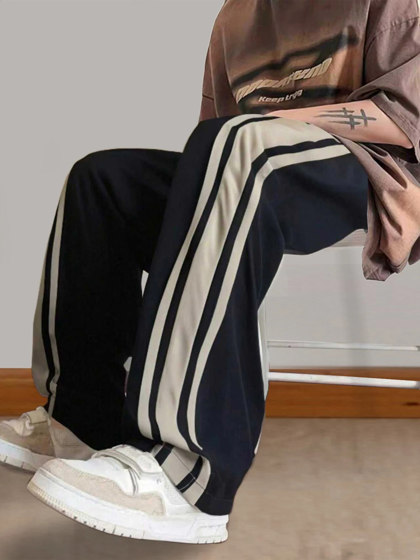 Mens Black Side Double White Stripe Drawstring Wide Leg Sweatpants Summer Loose Straight Casual Pants 260604bj