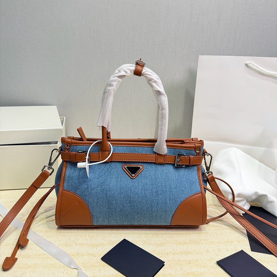 Sac fourre-tout design unisexe Triangle marqueur sac à main en cuir sacs à bandoulière avec diamants petit crochet sac à provisions de luxe sac à