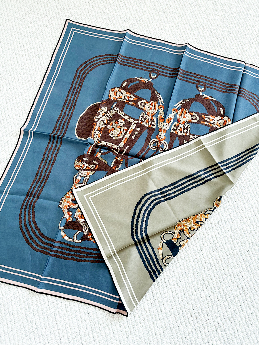 90cm Foulard en soie Femmes Designers de luxe Châles en sergé 90 Bandanas double face Écharpes Sac Vêtements Accessoires Cou Foulards pour cheveu
