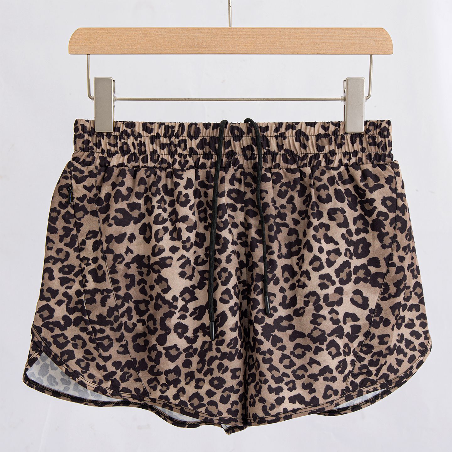 UU-L6139 Summer Leopard Print Shorts Retro Wild Outdoor Shorts Anti-exposure Brown Polka-dot Cycling Pants Yoga Shorts