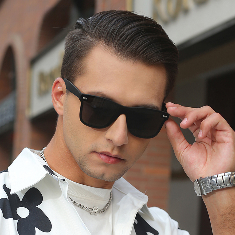 Sunglasses Designer Crafted Oversized Square Shades Solid Black Frame Uv400 Sunglasses Classic Integrated Lens Luxury Eyewear For Casual Outdoor Spo