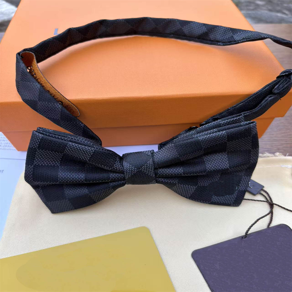 New men's bow tie fashion silk tie 100% men's tie Jacquard classic hand-woven bow tie wedding leisure business tie belt box