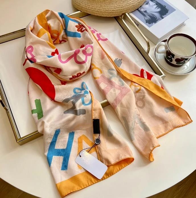 Luxurys Brand Newest Fashion Women Printing Long Silk Scarves Shawl Wrap silk Cherry Blossom Scarf Bandanna High Quality 70X180CM