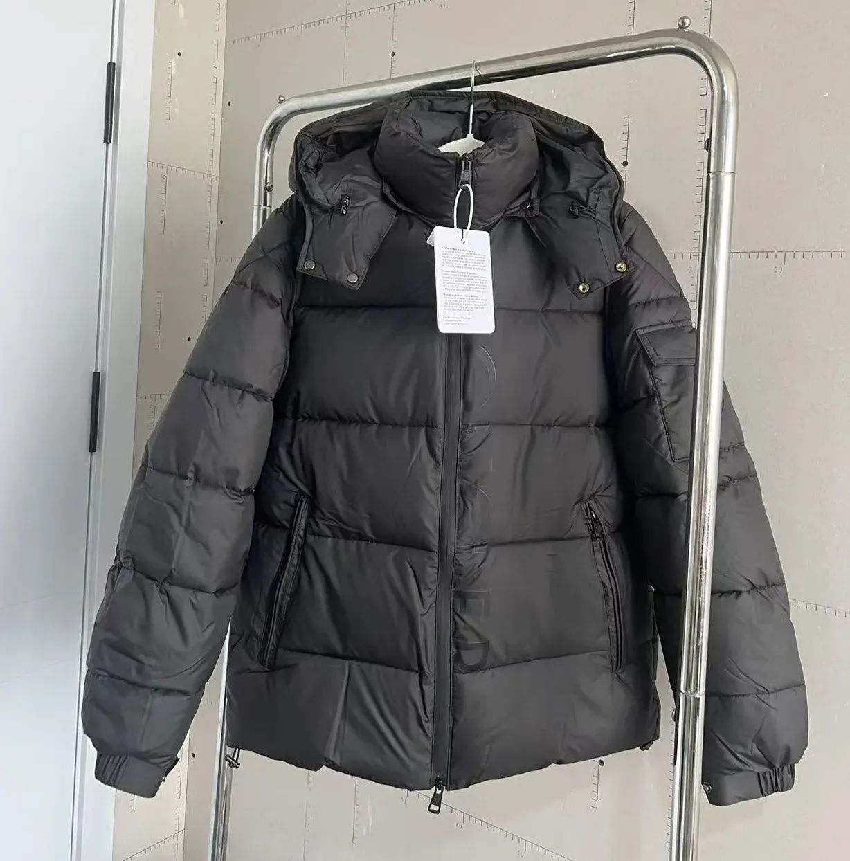 MON Men's Down Warm Black Waterproof Jackets Man Coats Plus Size Men Parkas Puffer Mens Bubble Padded Solid Detachable Hat